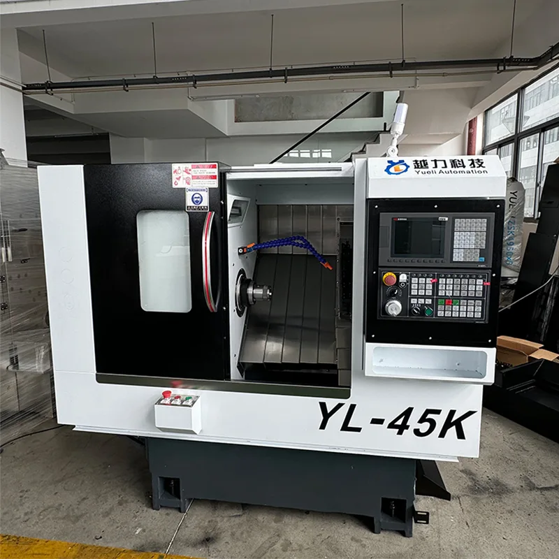 CNC Slant Bed Lathe cum Servo Turret et Hydraulico Tailstock